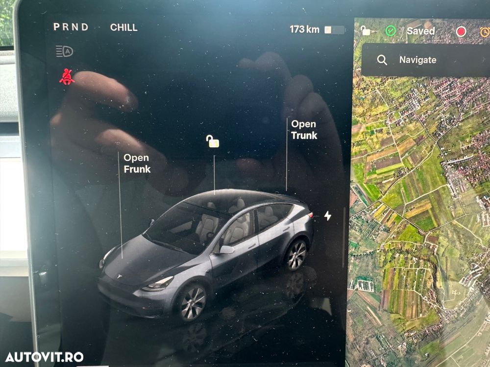 Tesla Model Y - 26