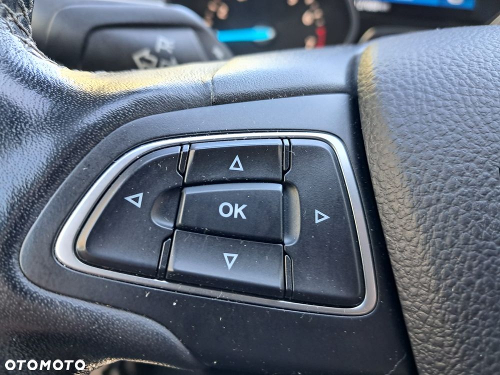 Ford Kuga 1.5 EcoBoost FWD ST-Line ASS MMT6 - 26