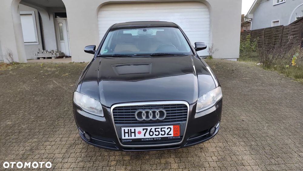 Audi A4 Limousine - 27