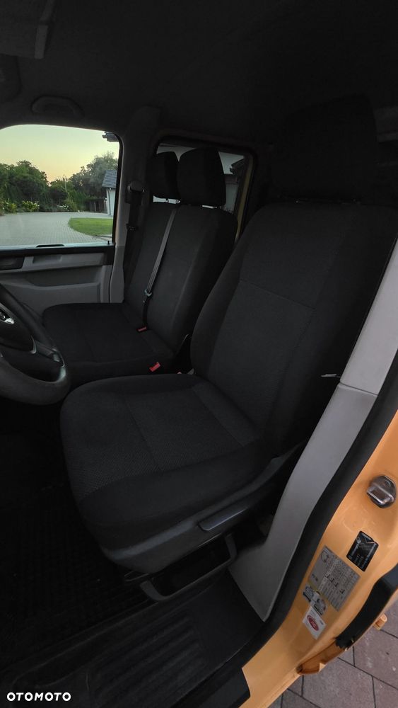 Volkswagen Transporter T6 - 18