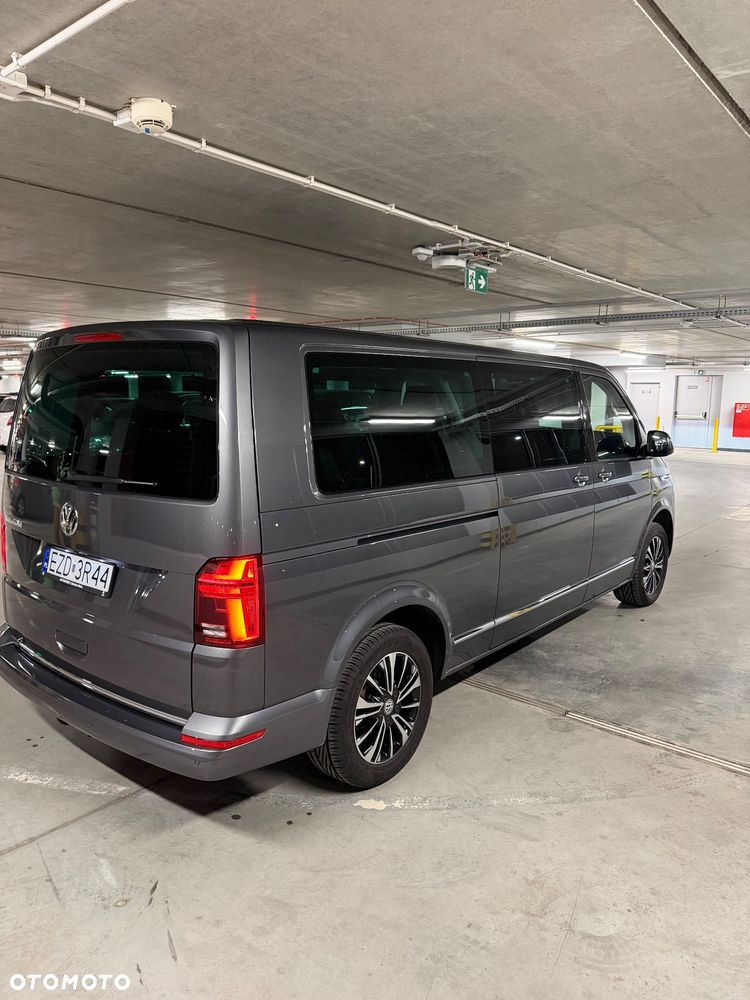 Volkswagen Multivan - 28
