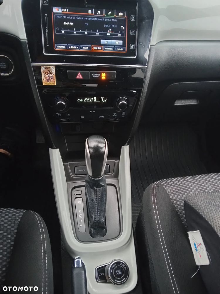Suzuki Vitara 1.4 Boosterjet Premium 4WD - 11