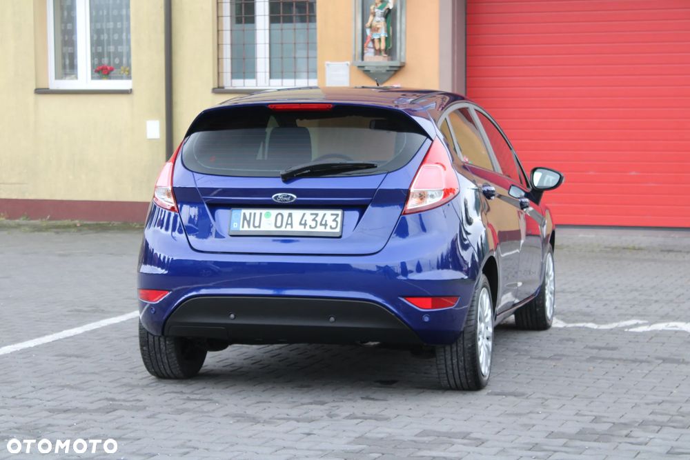 Ford Fiesta - 10