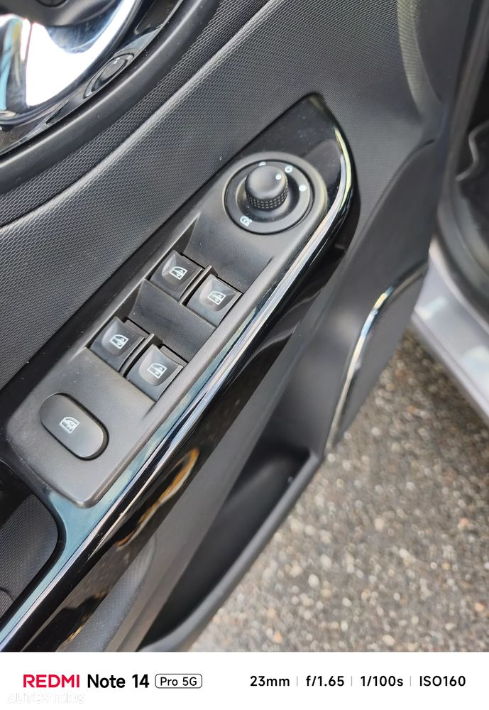 Renault Captur ENERGY TCe Intens - 9