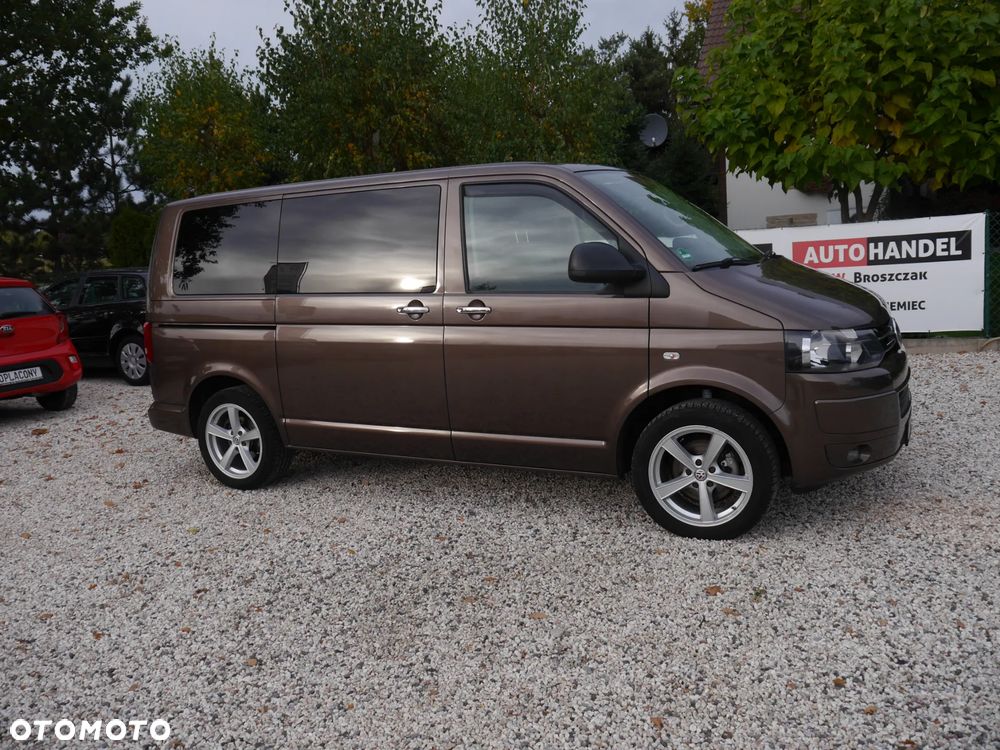 Volkswagen Multivan - 10