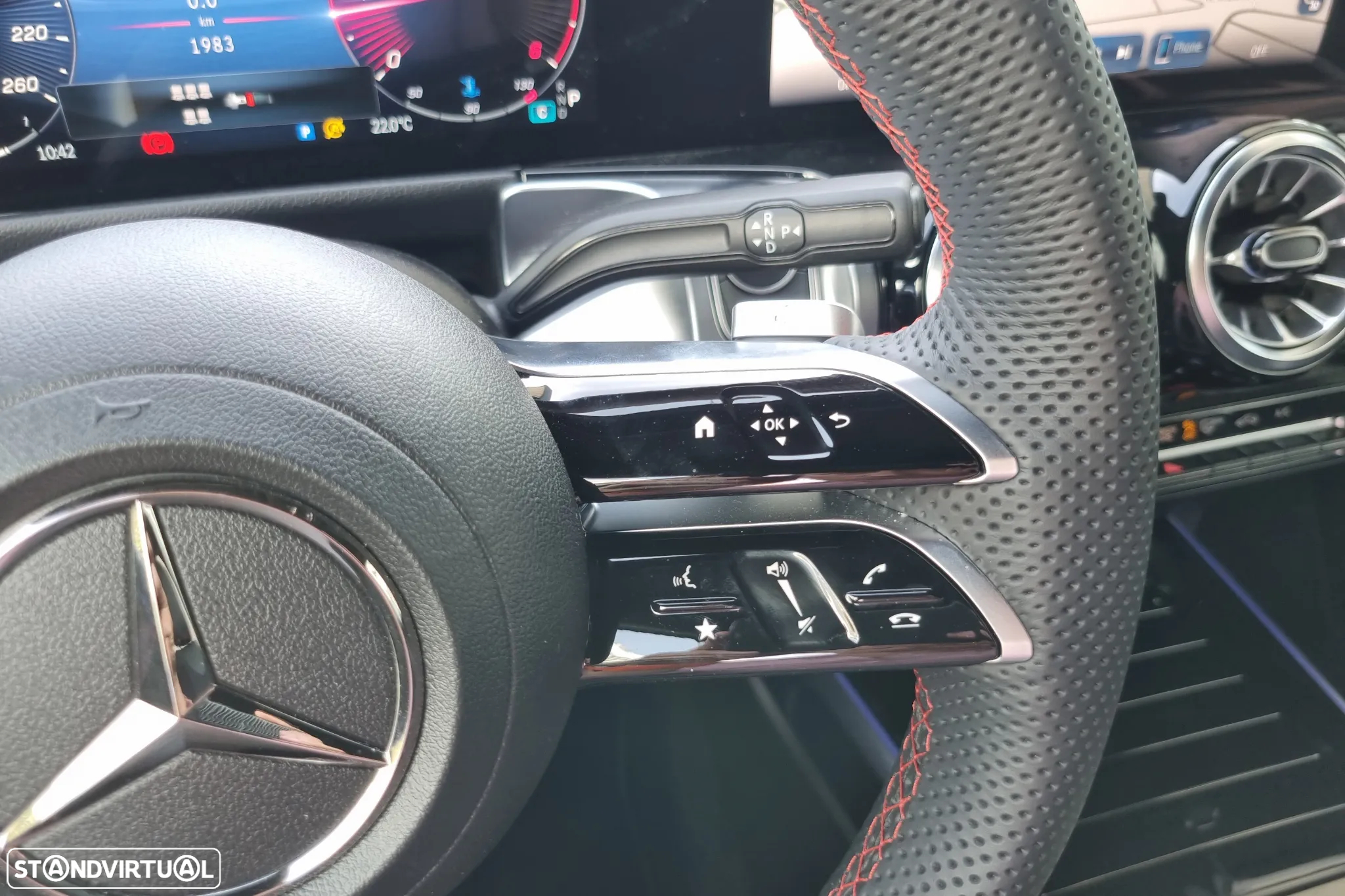 Mercedes-Benz GLB 180 d AMG Line - 14
