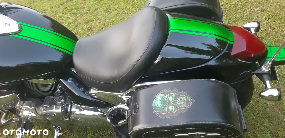 Suzuki VL 1500 Intruder LC - Boulevard C90 - 13