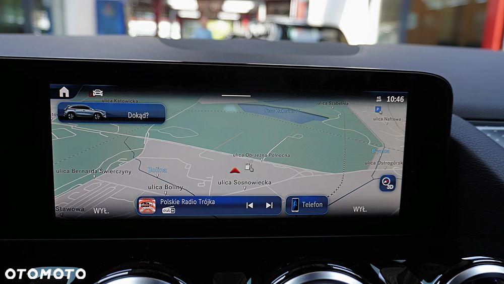 Mercedes-Benz GLA 200 - 21