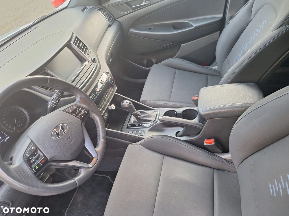 Hyundai Tucson 1.7 CRDI BlueDrive GO Plus 2WD DCT - 8