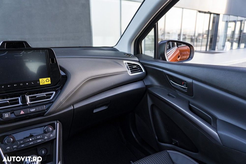 Suzuki S-Cross - 17