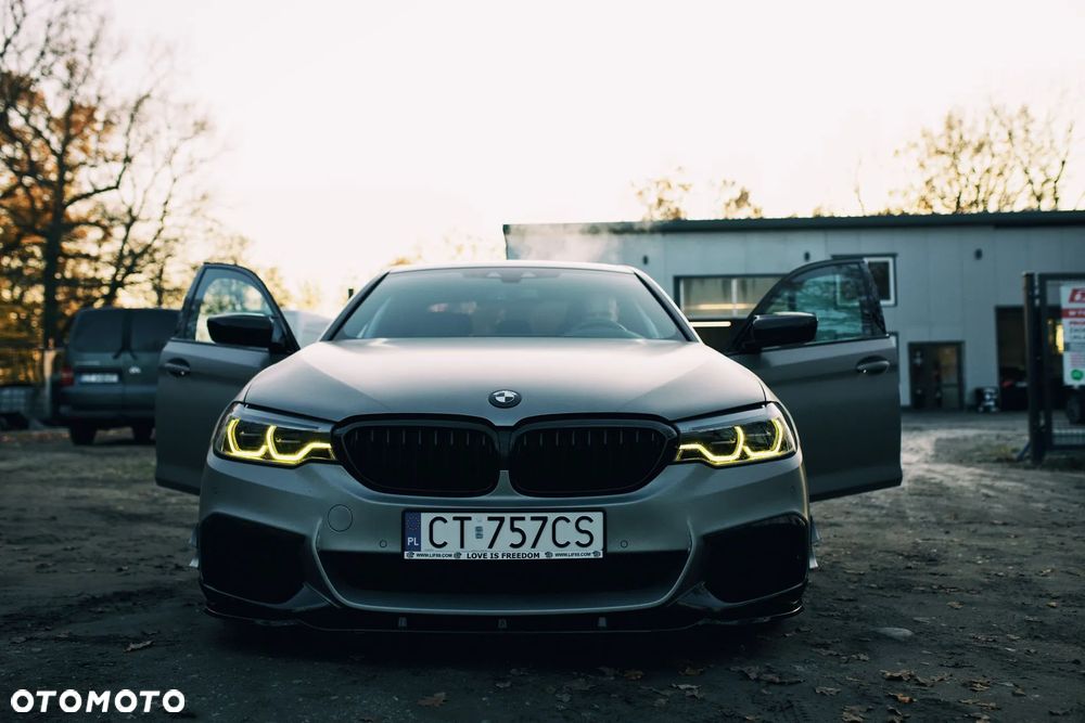 BMW Seria 5 540i M Sport sport - 9