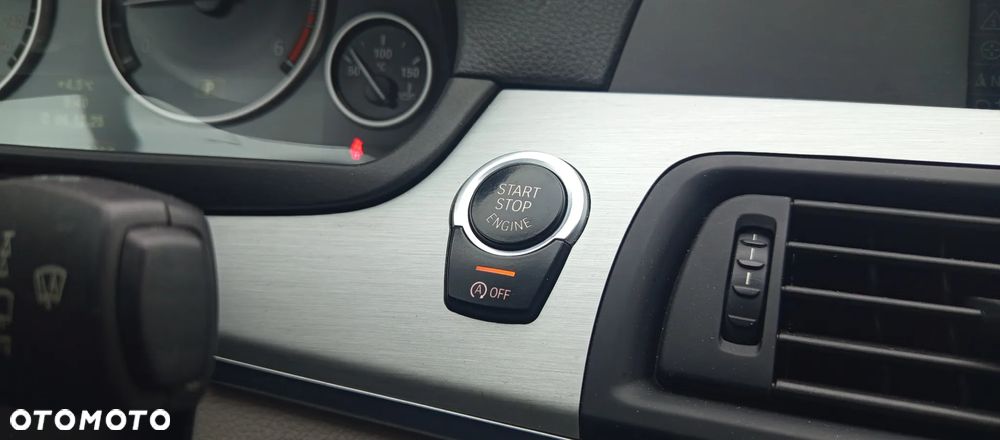 BMW Seria 5 520d - 11