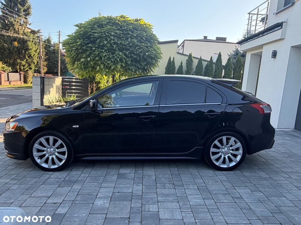 Mitsubishi Lancer - 5