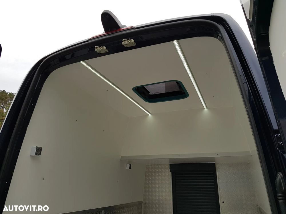 Mercedes-Benz Sprinter 319 CDI 3.0 V6 7gtronic VIP Race van - 5