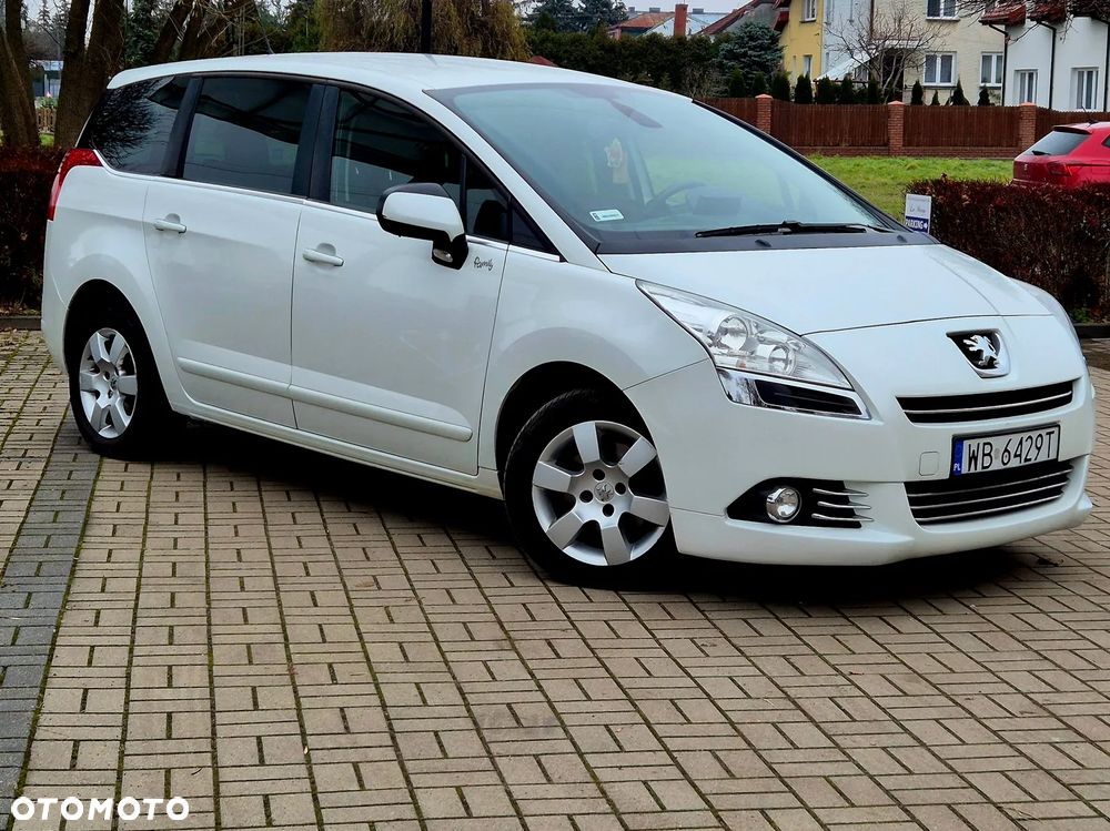 Peugeot 5008 - 5