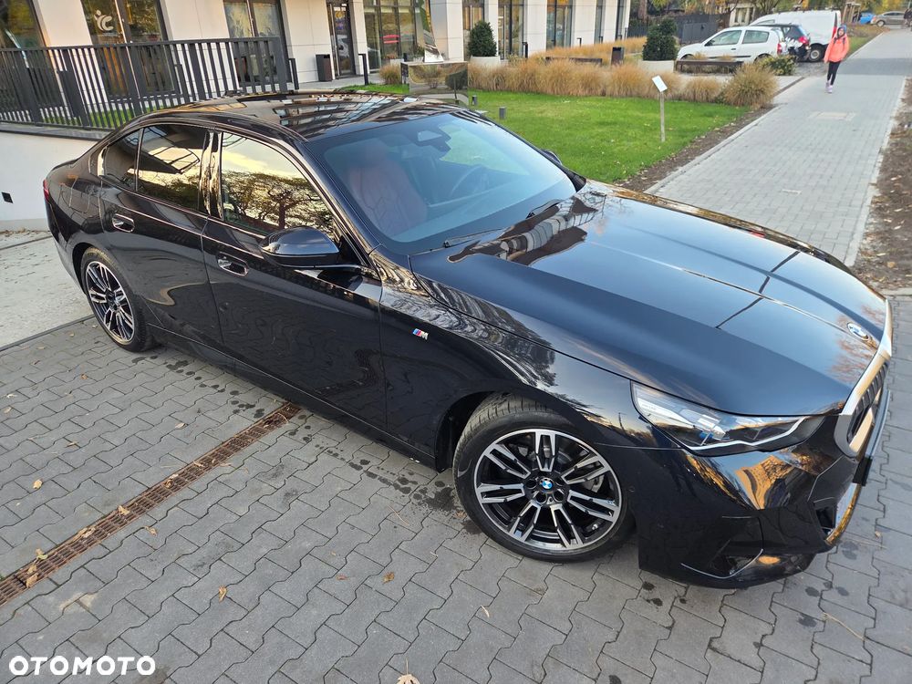 BMW Seria 5 520d xDrive mHEV M Sport - 23