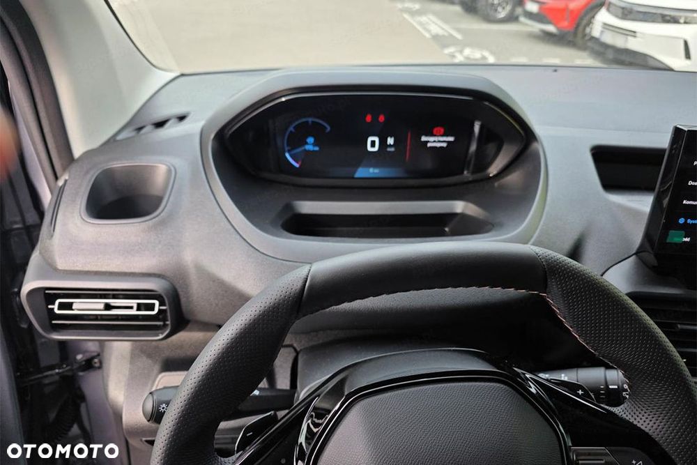 Peugeot Partner Van L2H1 EAT8 1.5 130KM - 16