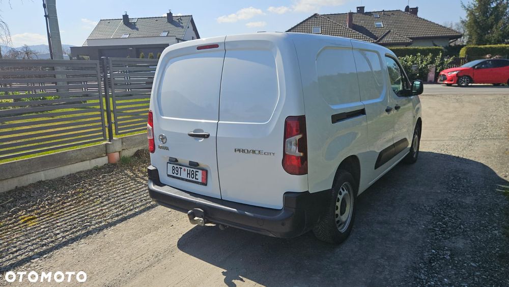 Toyota proace city - 4