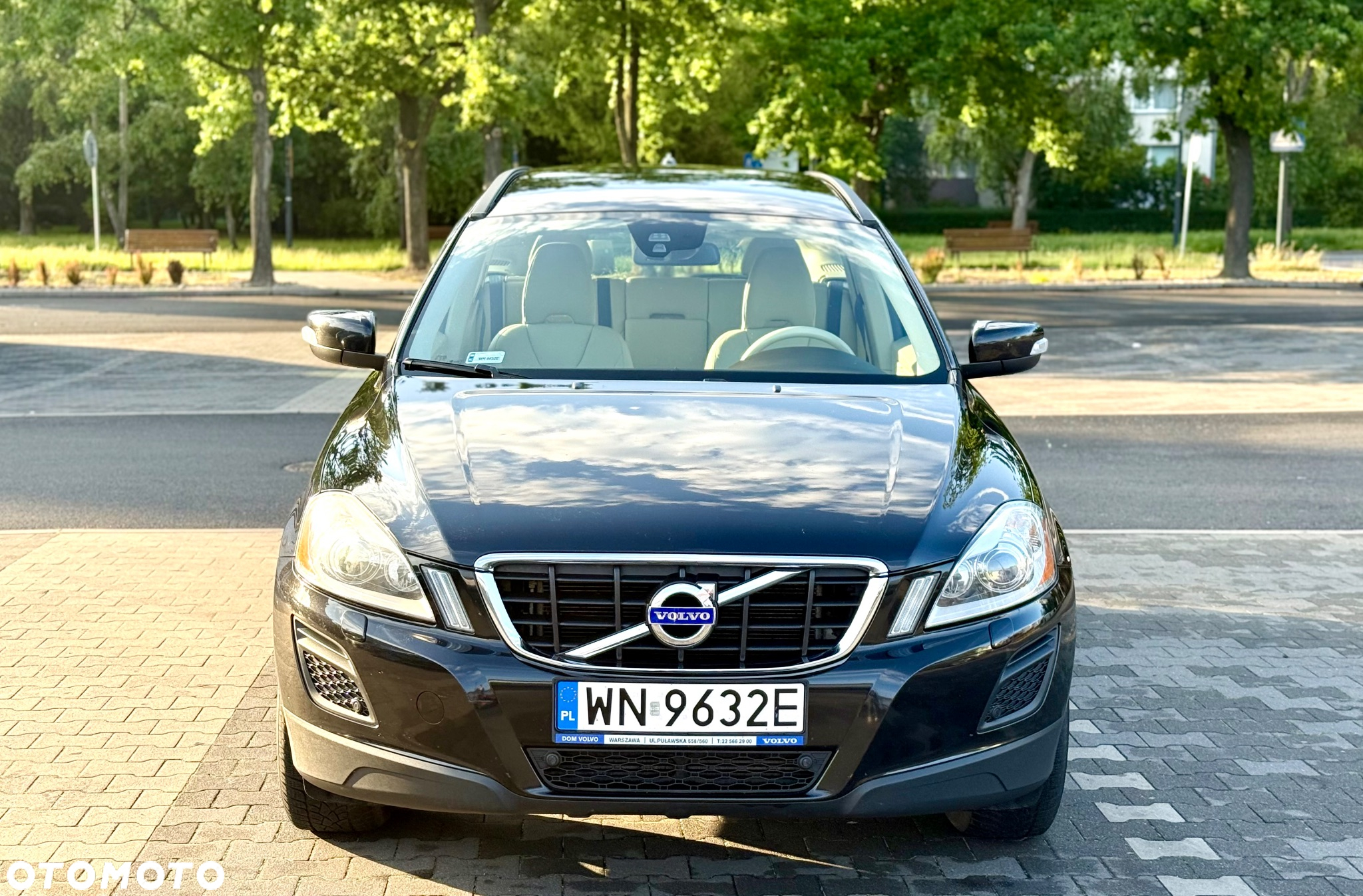 Volvo XC 60 2.4D AWD Momentum - 8