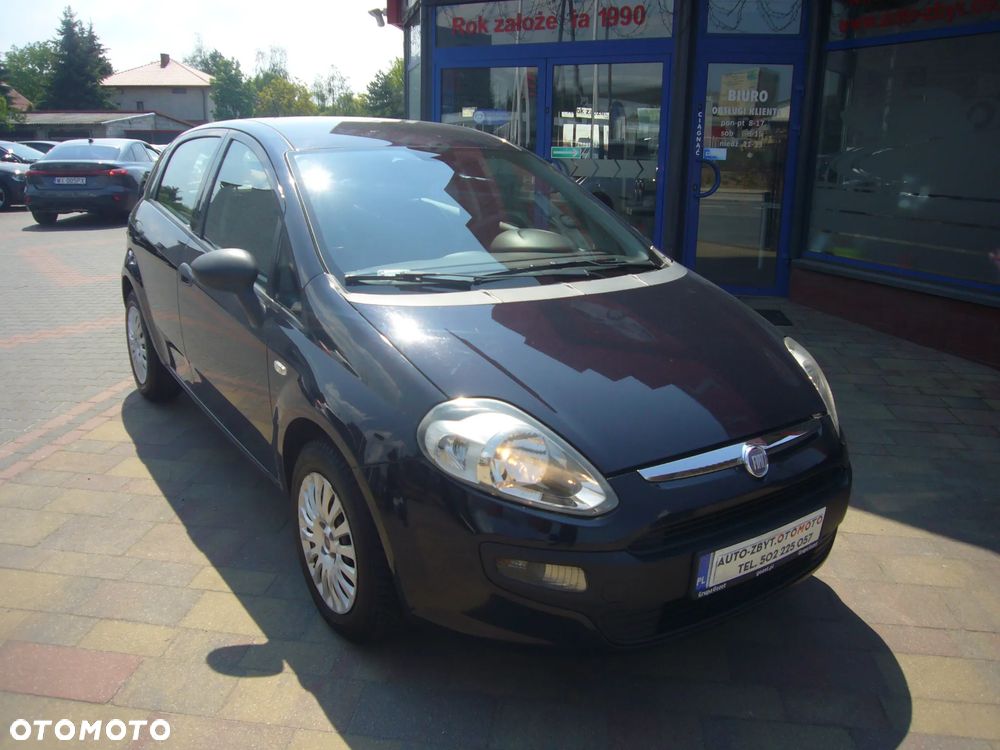 Fiat Punto 1.4 Young - 4