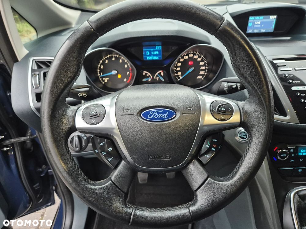 Ford Grand C-MAX - 35