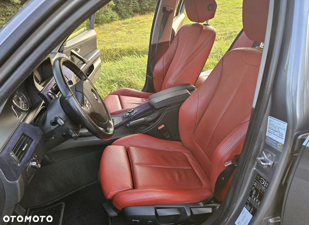 BMW Seria 3 318i - 17