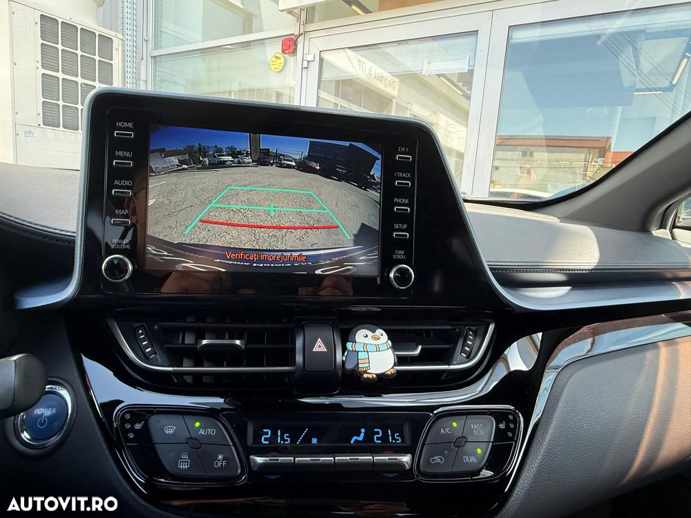 Toyota C-HR 2.0 HSD 184 CP 4x2 CVT C-ult Style - 12