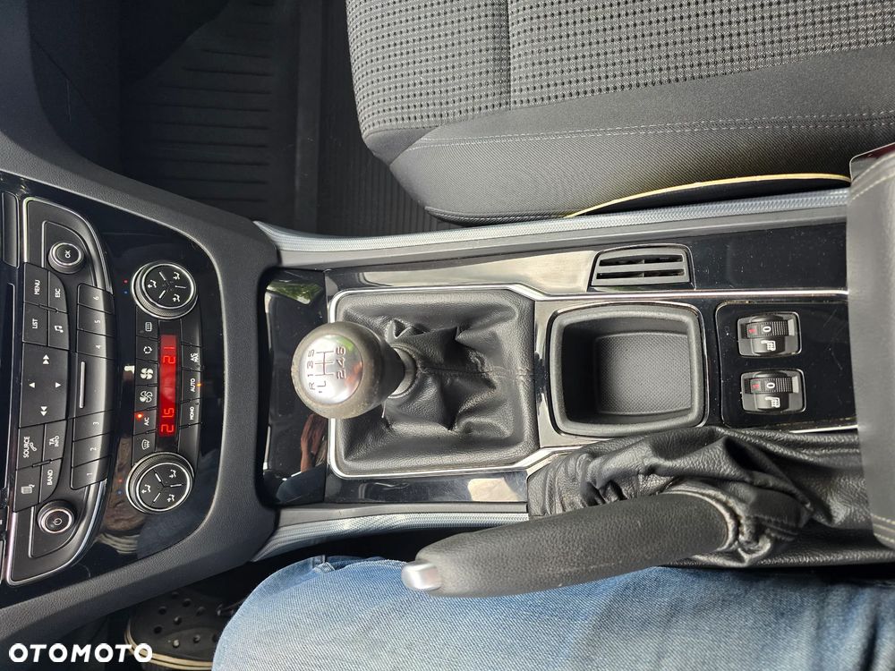 Peugeot 508 155 THP Active - 11