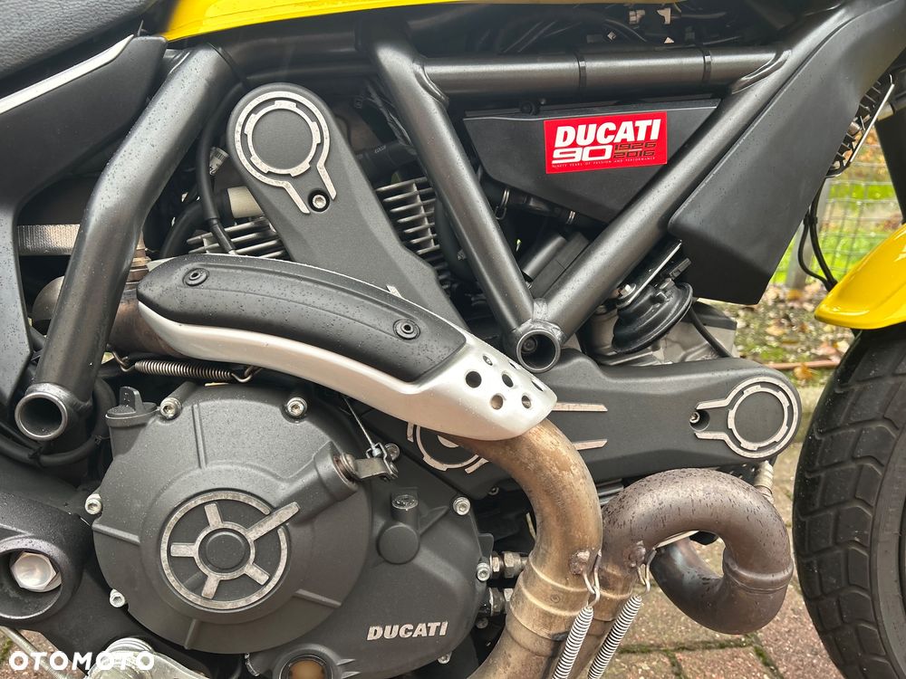 Ducati Scrambler - 13