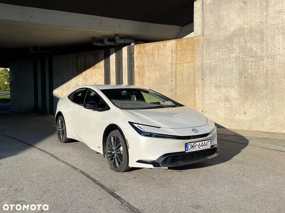 Toyota Prius - 8