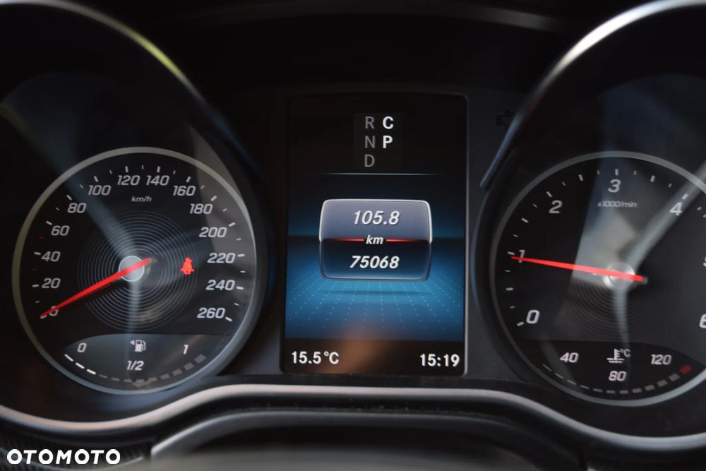 Mercedes-Benz Klasa V 220 d extralang 9G-TRONIC - 13