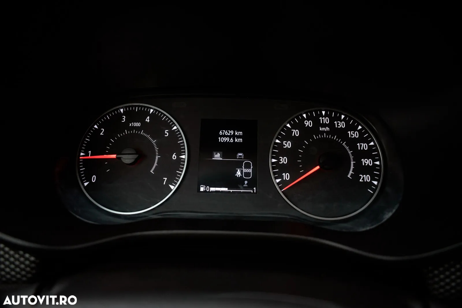 Dacia Logan ECO-G 100 MT6 Comfort - 28