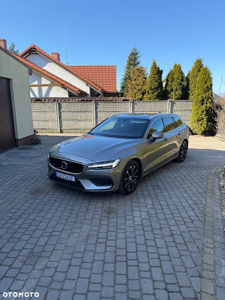 Volvo V60 D4 Drive-E Momentum - 1