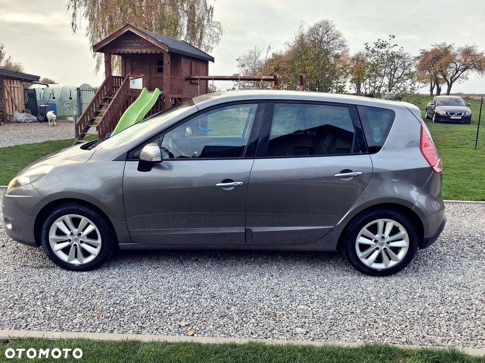 Renault Scenic 1.6 16V 110 LIMITED - 13