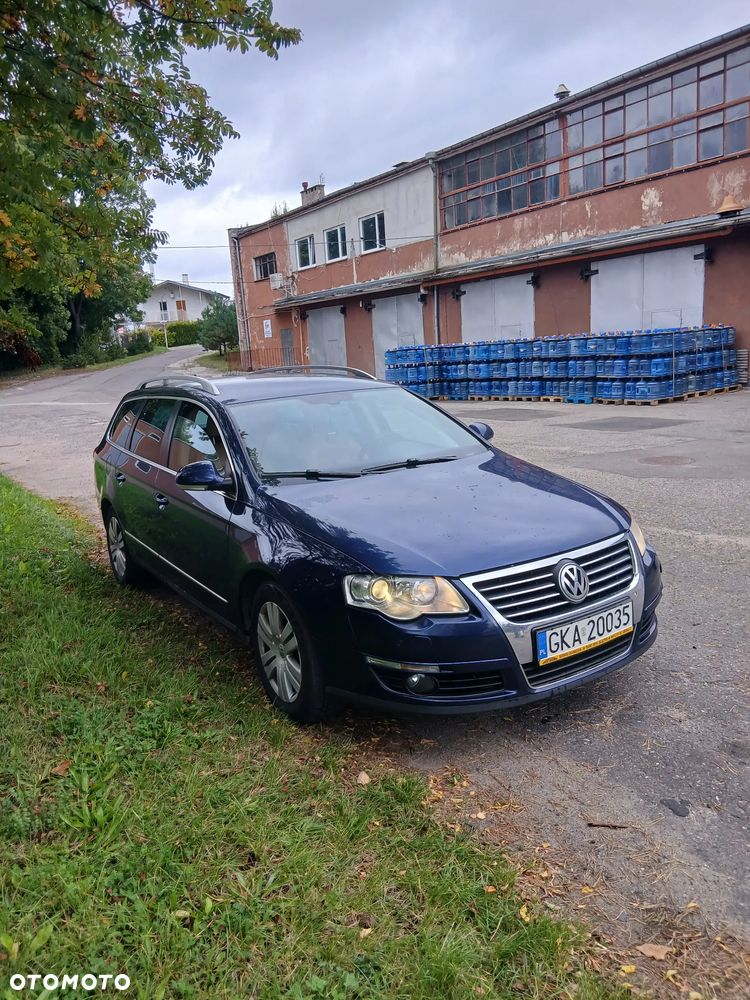 Volkswagen Passat 2.0 TDI 4Motion Comfortline - 2
