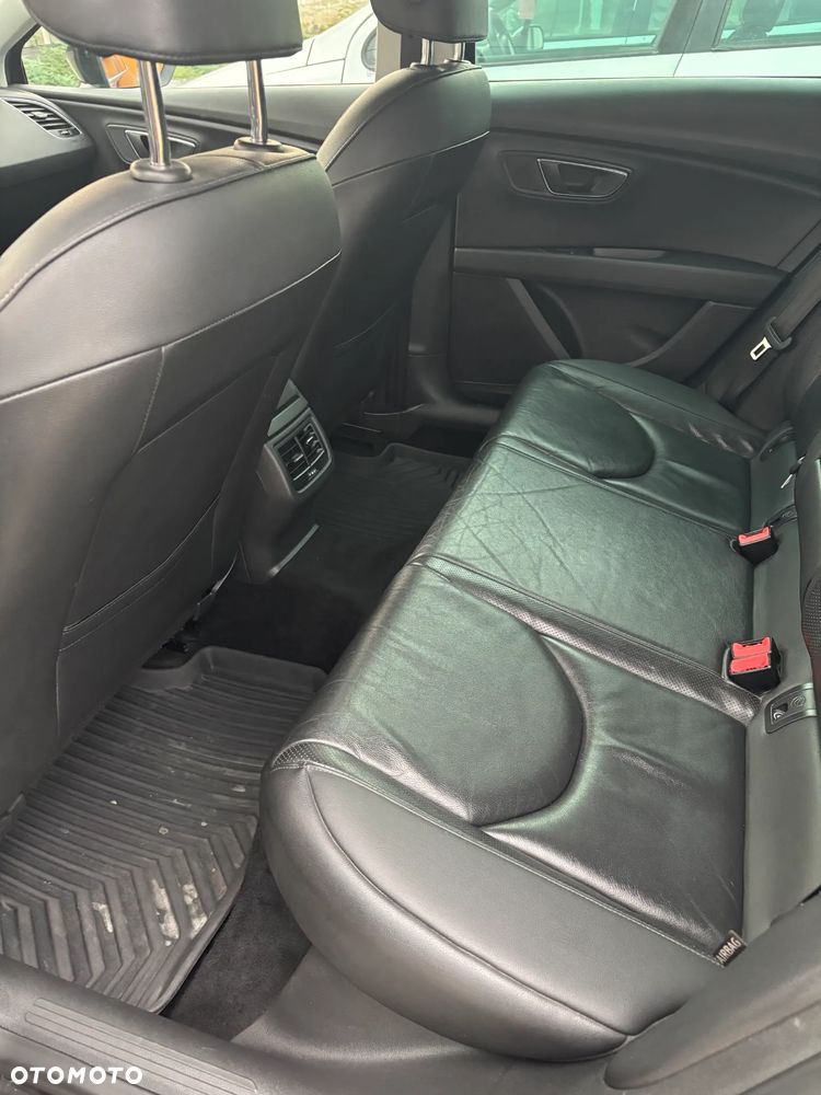 Seat Leon 1.6 TDI Style S&S DSG - 13