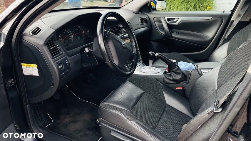 Volvo S60 2.4 - 10