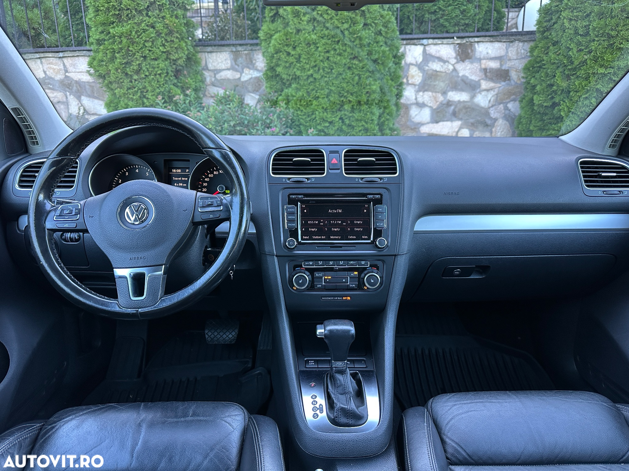 Volkswagen Golf 1.4 TSI Highline DSG - 11