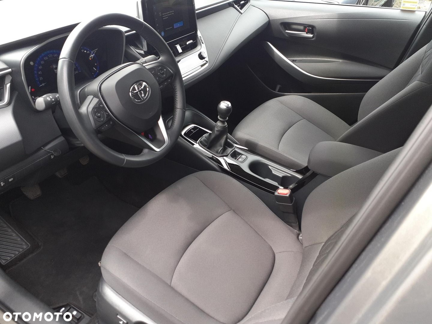 Toyota Corolla - 10