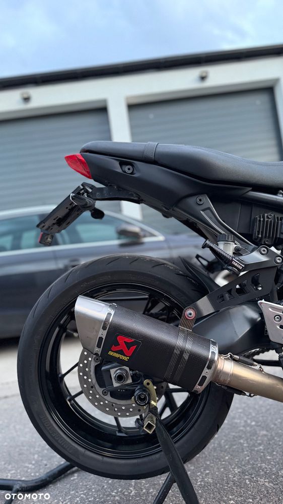 Yamaha MT - 11