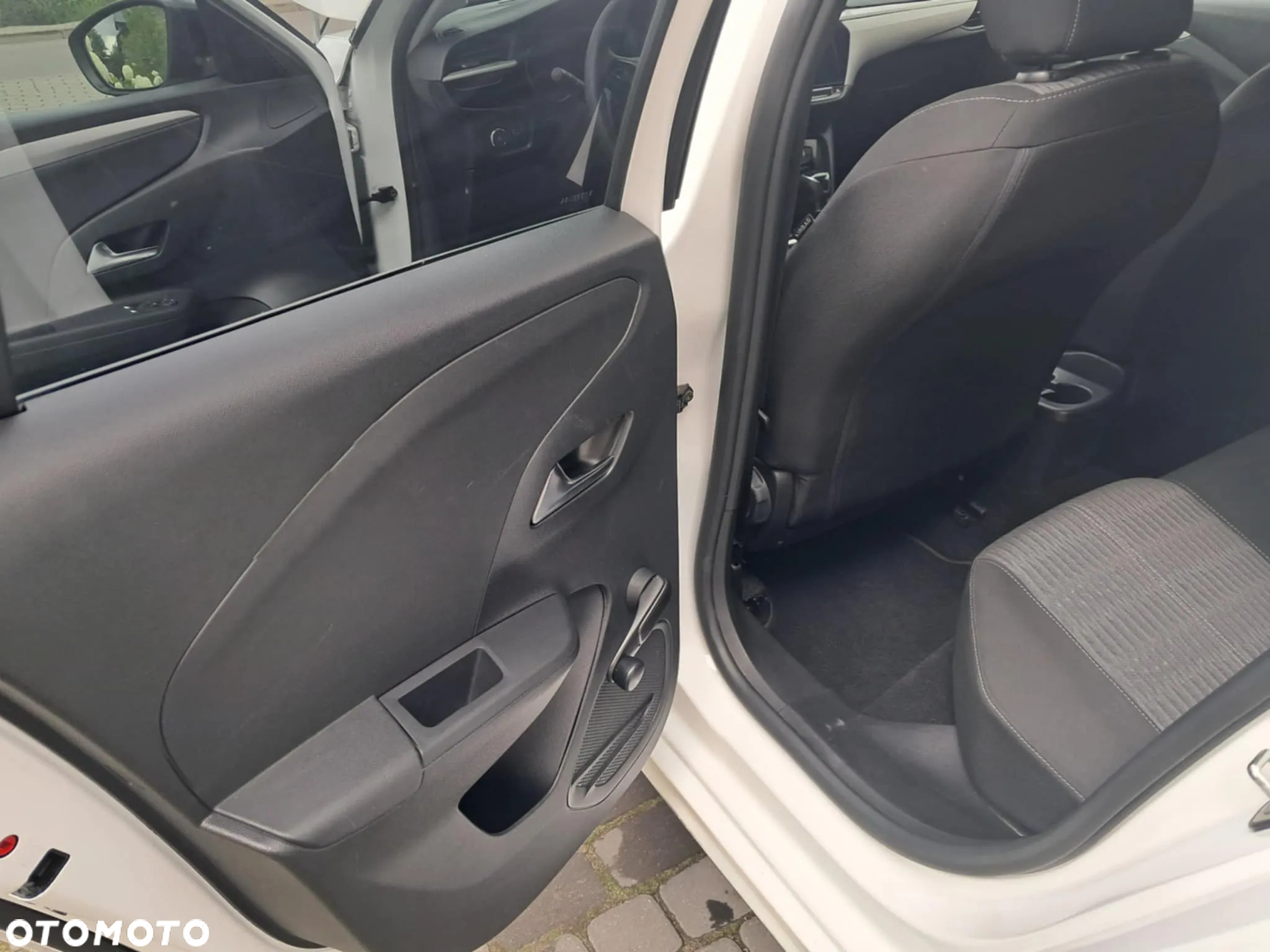 Opel Corsa - 35