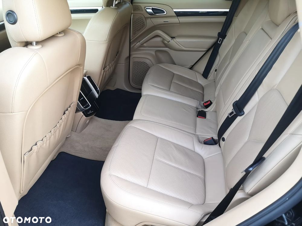 Porsche Cayenne Diesel - 22