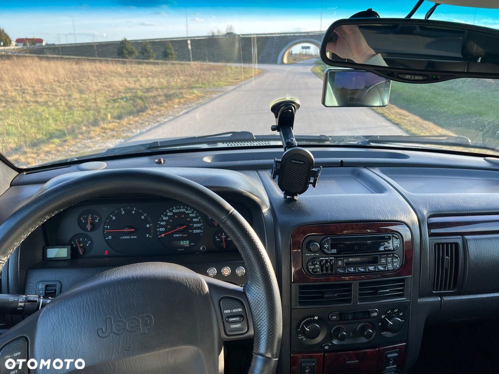 Jeep Grand Cherokee 4.7 Limited - 15