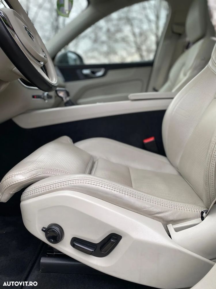 Volvo XC 60 D4 AWD Inscription - 4