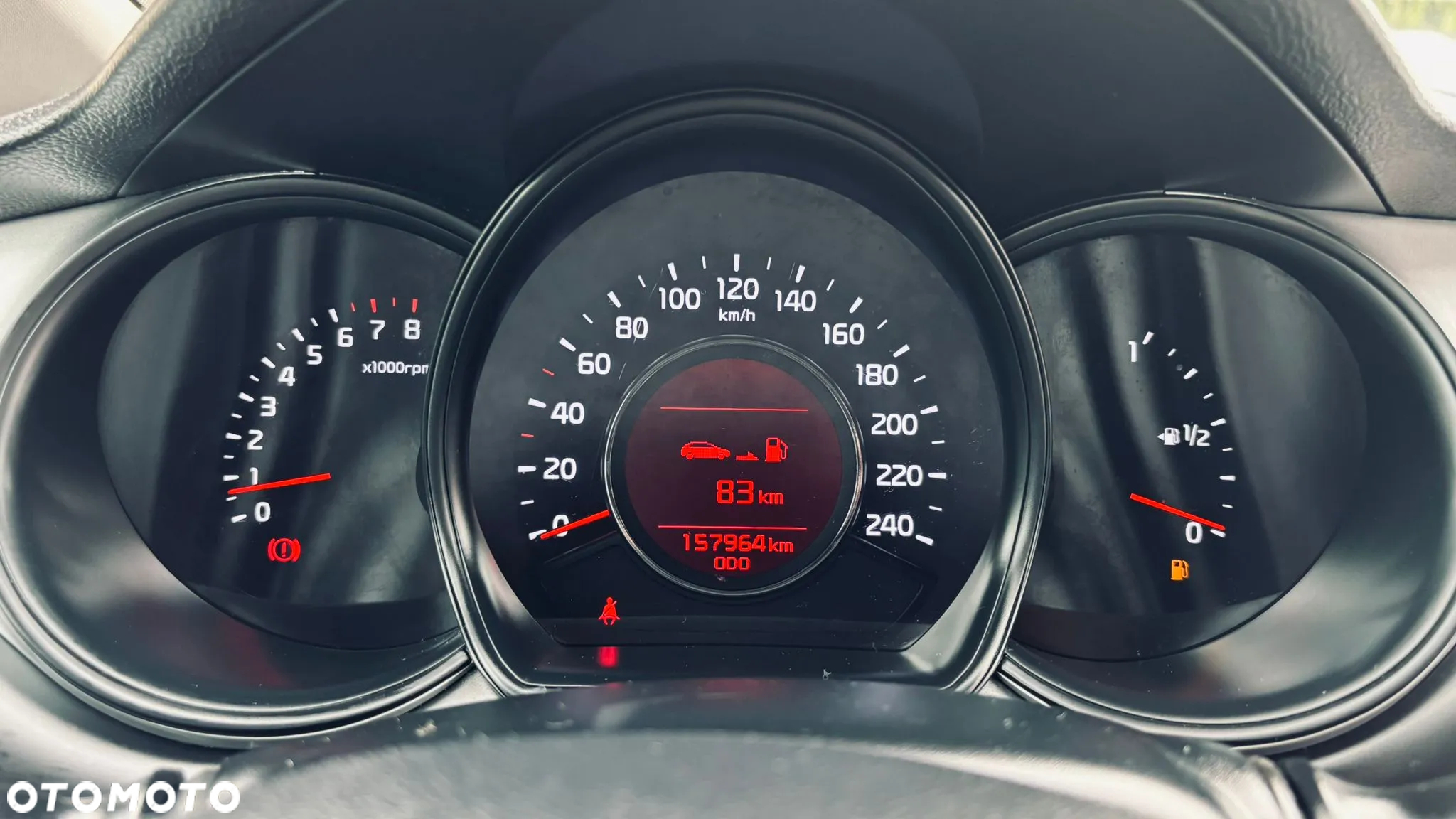 Kia Ceed - 16