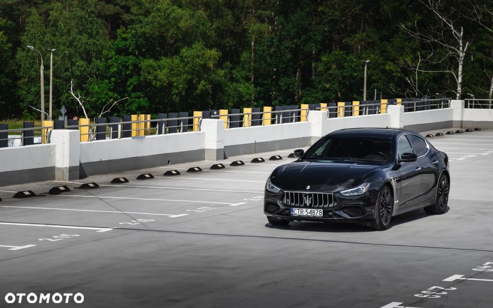 Maserati Ghibli S GranSport - 2