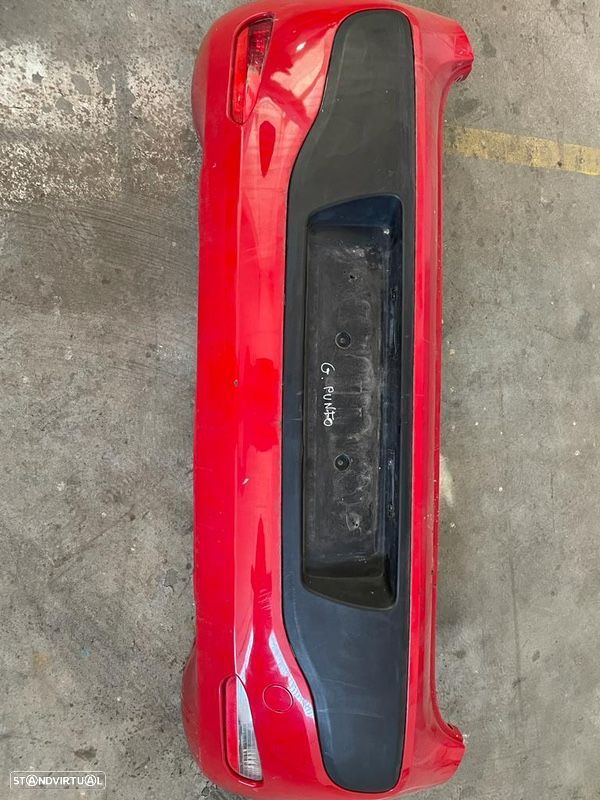Para Choques traseiro Fiat Grand Punto - 1