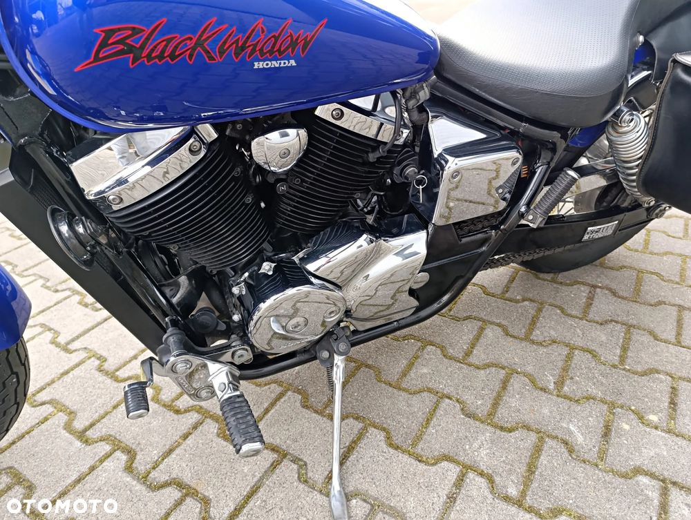 Honda VT - 9