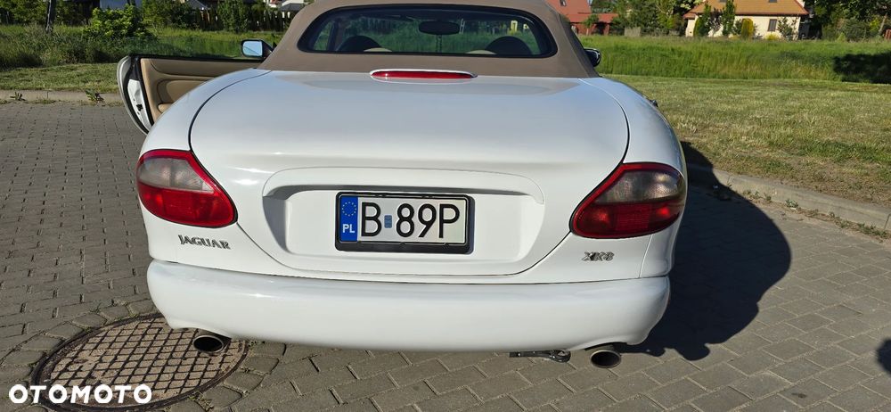 Jaguar XK8 4.0 - 37