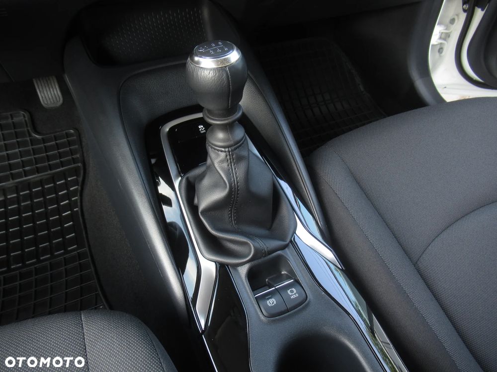 Toyota Corolla 1.5 Comfort - 16